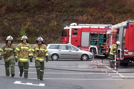 Atemschutzübung bei Handl-Tyrol in Pians