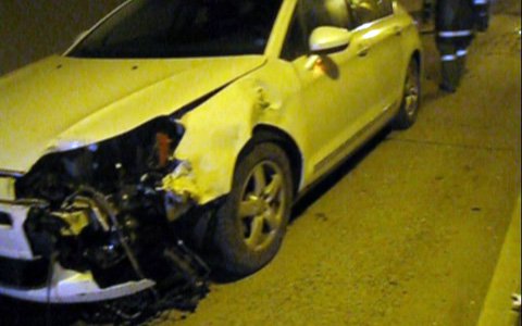Verkehrsunfall im Perjentunnel / Bus verlor hintere Zwillingsräder