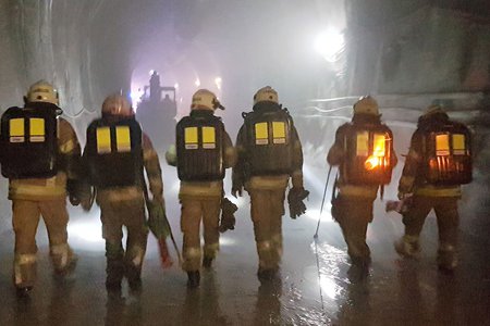 Tunnelübung in der GKI-Baustelle Prutz