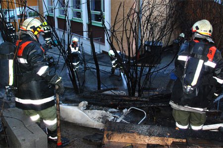 Brand eines Holzunterstandes beim BORG Landeck