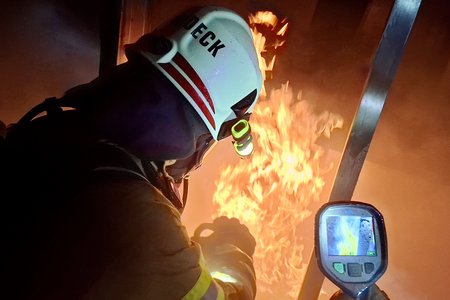Aktive Wochen bei der Feuerwehr Landeck: Einsätze, Ausbildung und gelebte Tradition