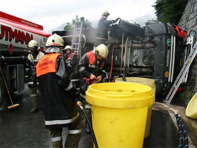 Tankwagenunfall in Graf/Gurnau