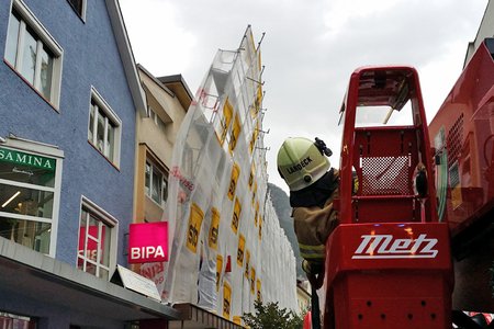 Fönsturm verursachte Feuerwehreinsatz in Landeck