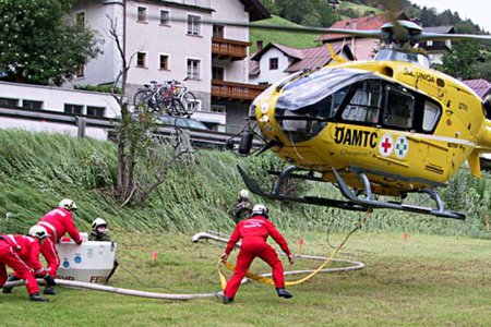 Gemeinsame Übung der Feuerwehr Landeck mit dem "C5"