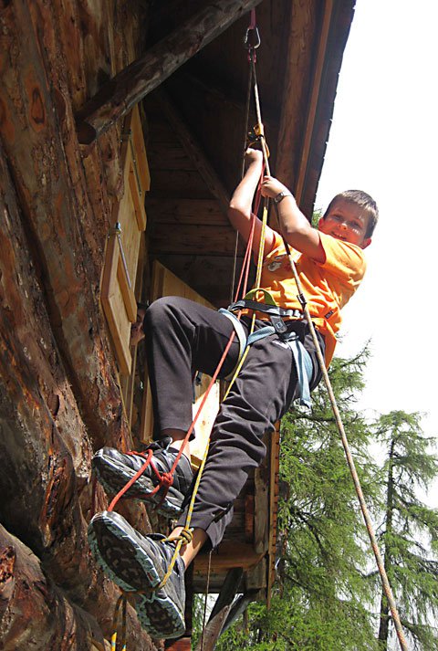 Feuerwehrjugend auf der Landecker Schihütte