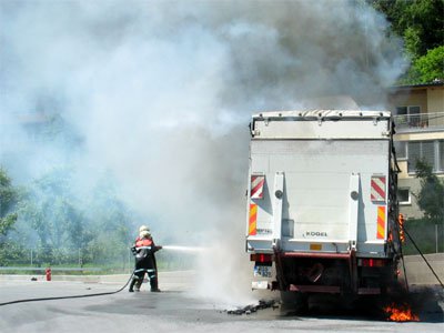 LKW-Brand in Bruggen