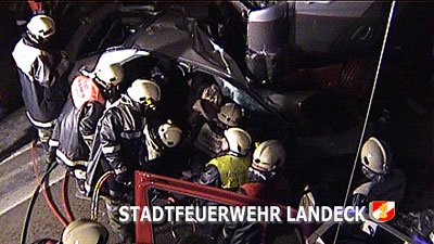 Schwerer Verkehrsunfall im Perjentunnel