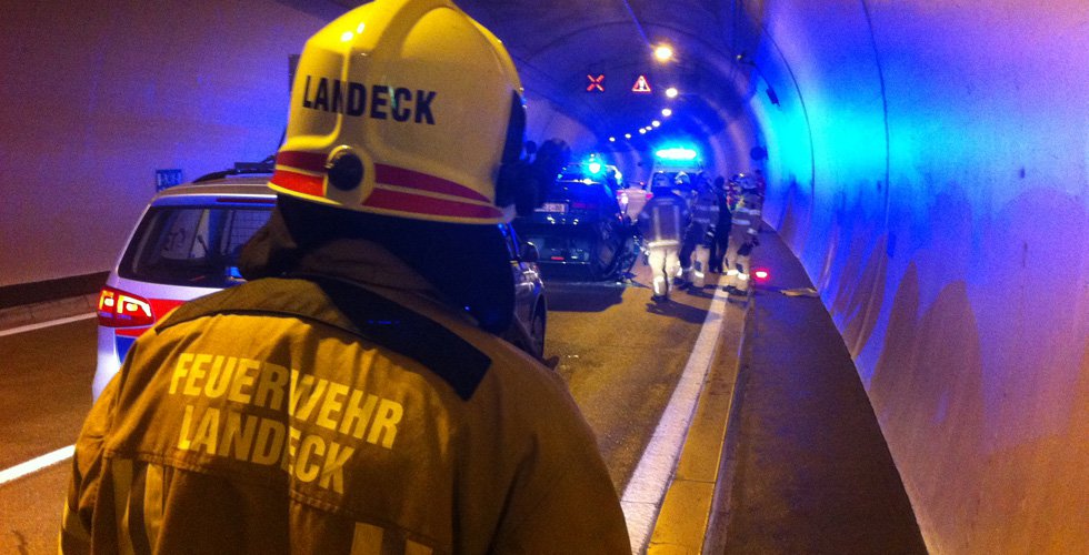 vu_strenger-tunnel3.jpg
