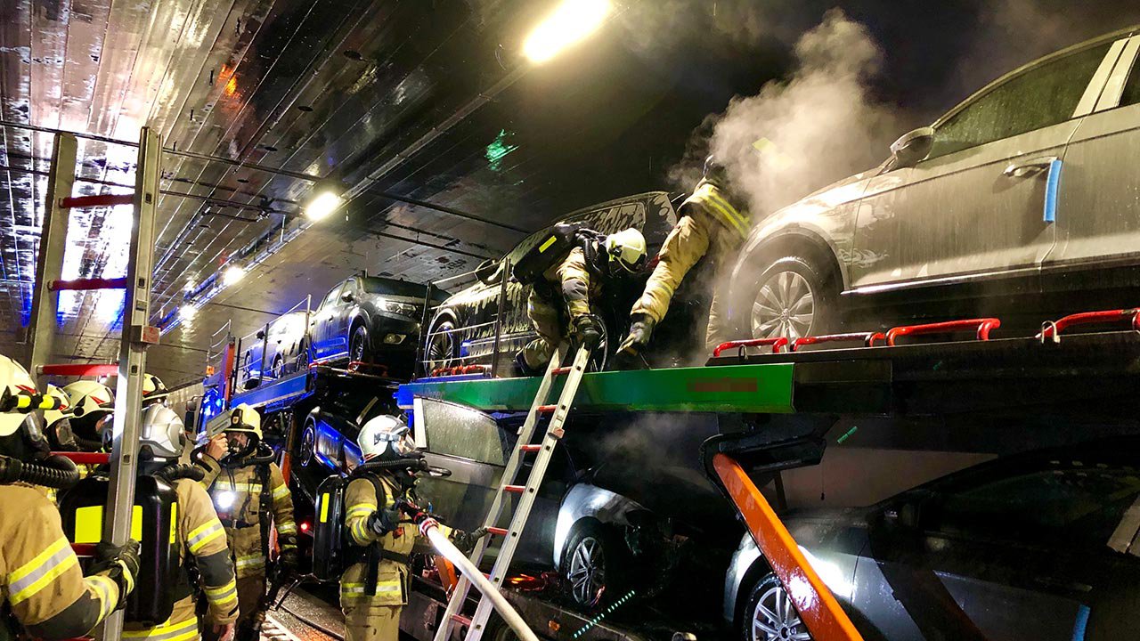 LKW-brand-Arlbergtunnel_18.jpg