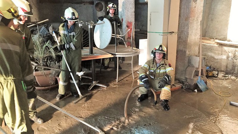 Unterirdischer Bewässerungskanal führte zu Wasserschaden