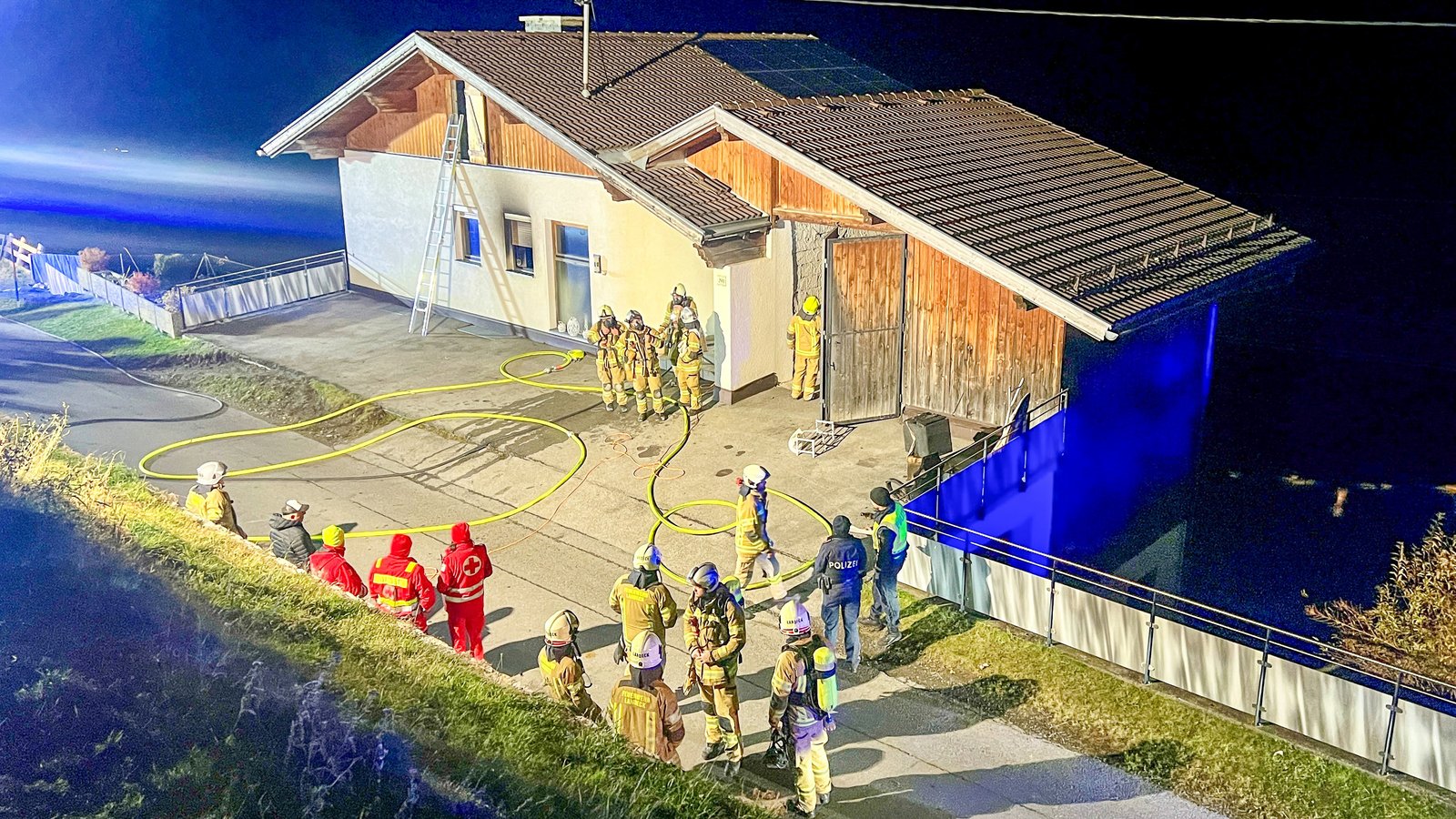 Wohnungsbrand in Fließ, (c) Feuerwehr Landeck (2).jpg