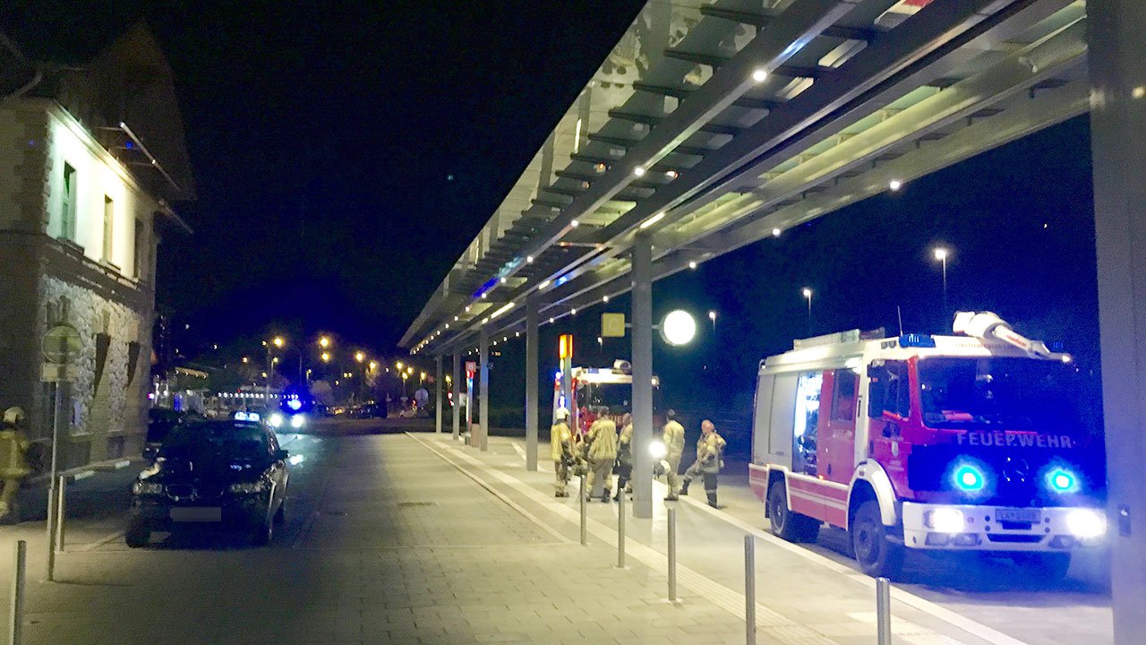 eingeklemmter-passagier-oebb-11.jpg