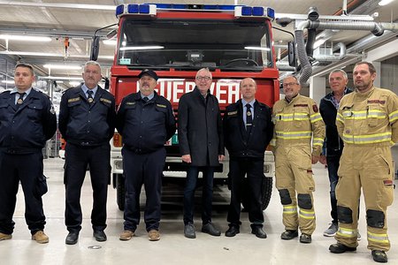 Stadtfeuerwehr Landeck übergab gebrauchtes Tanklöschfahrzeug