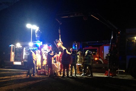 Personenbergung aus Schacht in Schönwies