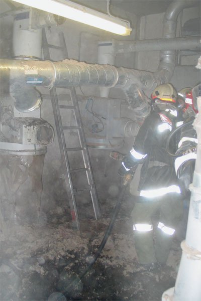 neuerlicher Schwelbrand in der Spinnerei Landeck