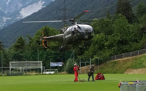 Blitzschlag verursachte Waldbrand in Stanz
