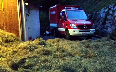 Verdacht auf Heu-Selbstentzündung in Eichholz