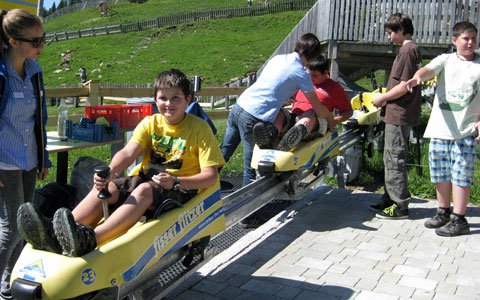 Die Jugendfeuerwehr auf der Landecker Schihütte