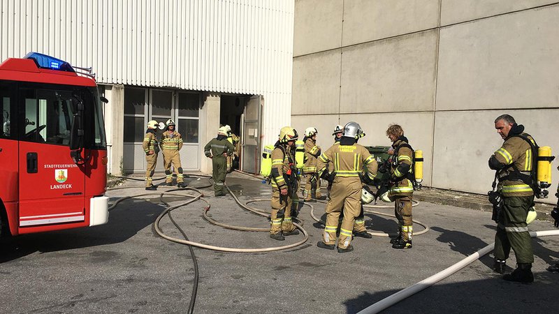 Maschinenbrand in einem Industriebetrieb in Landeck