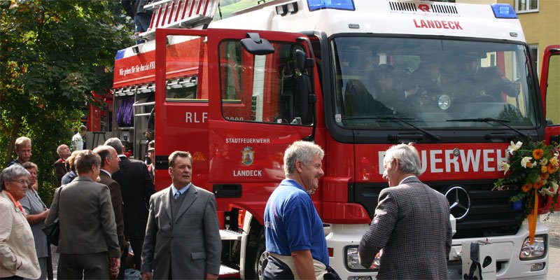 fahrzeugweihe23.jpg