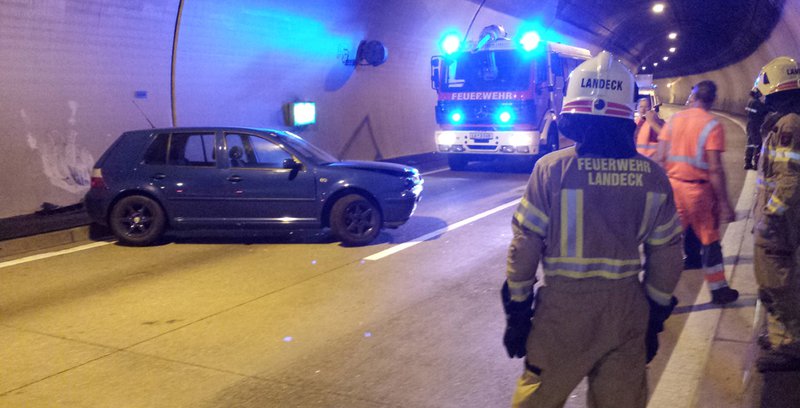 Verkehrsunfall im Strenger Tunnel