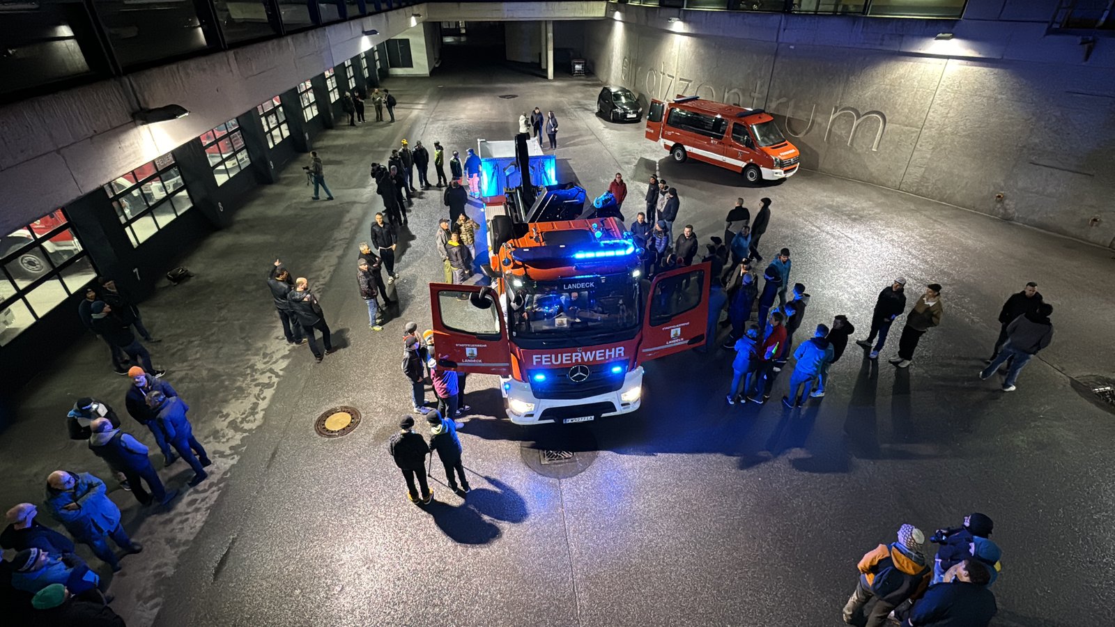 Bilder vom Fahrzeugempfang