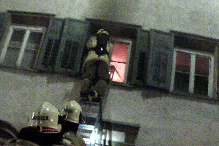 Feuer in leerstehendem Gasthof in Landeck