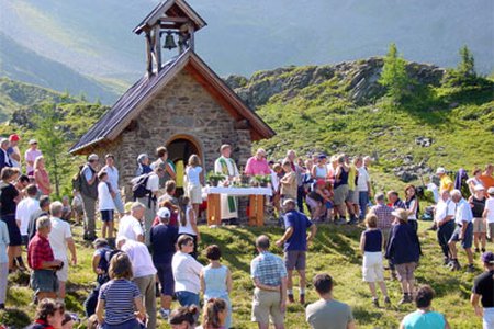 Gedenkmesse für verstorbene Kameraden der Feuerwehr Landeck am Zirmegg/Thial