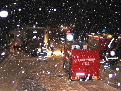 LKW-Unfall auf der S16