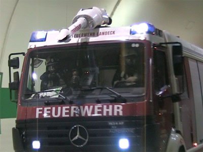 tunneluebung2006b.jpg