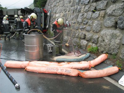 Tankwagenunfall in Graf/Gurnau