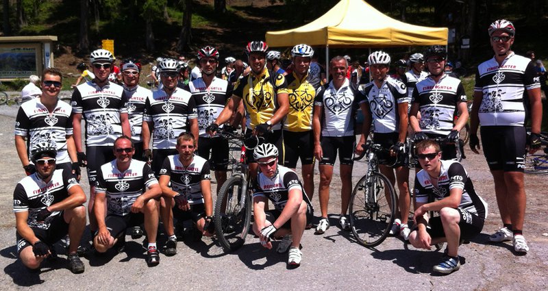 Eine sportliche Abordnung der FF Landeck bei der PETO-Bike-Rundfahrt