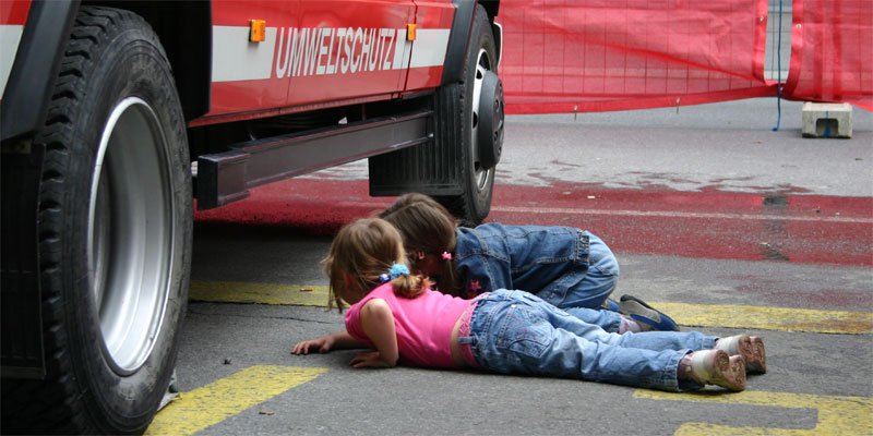 Fahrzeugsegnung und "Tag der offenen Tür"