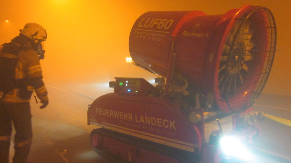 tunnelueb-strengen_23.jpg