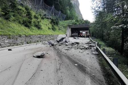 Felssturz in Nauders - eine Person getötet