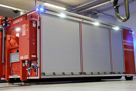 Erster Abrollbehälter für die Feuerwehr Landeck