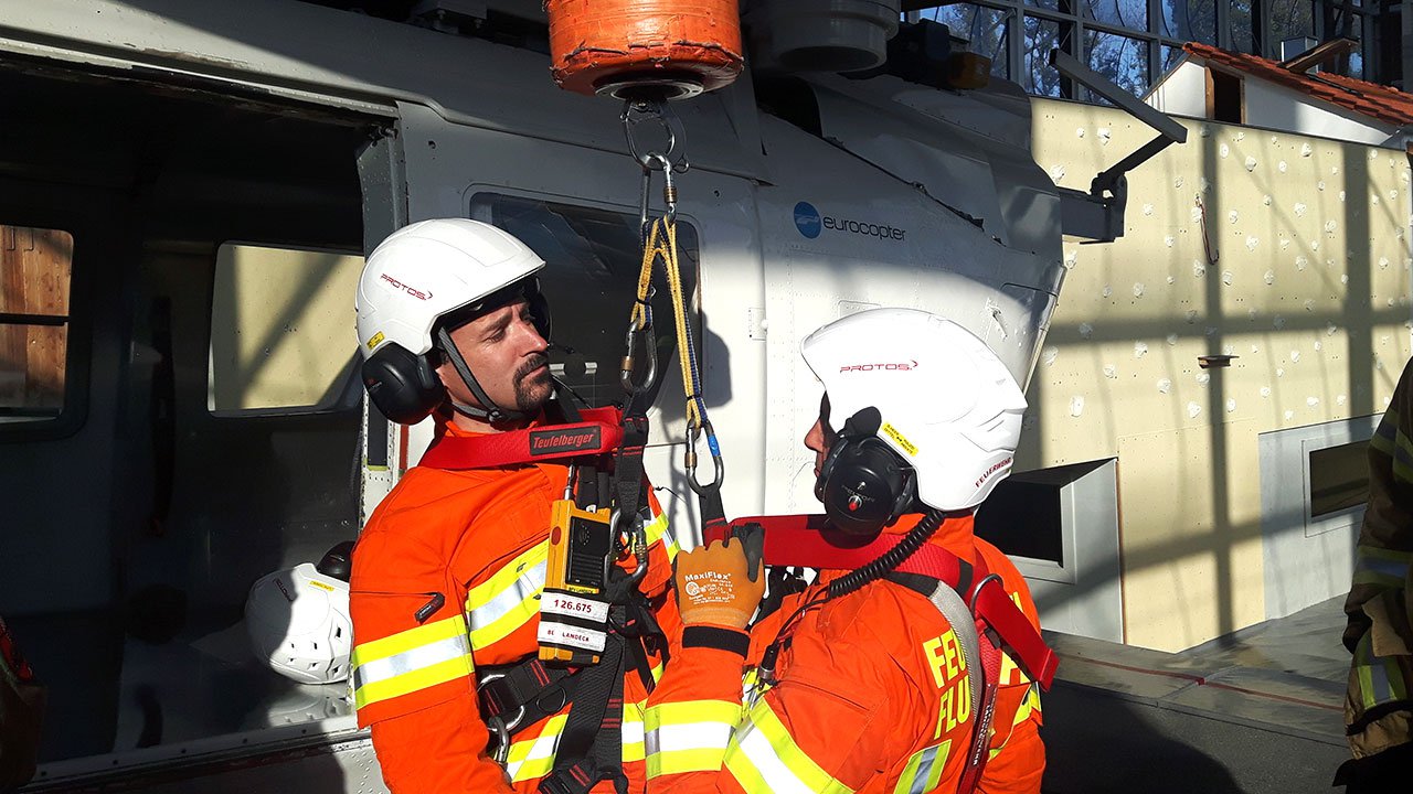 Flughelfer_Bad-Toelz-12.jpg