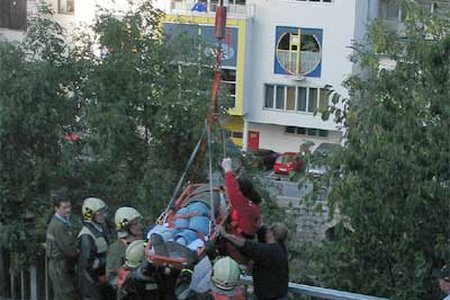 Personenbergung nach Verdacht auf Wirbelverletzung