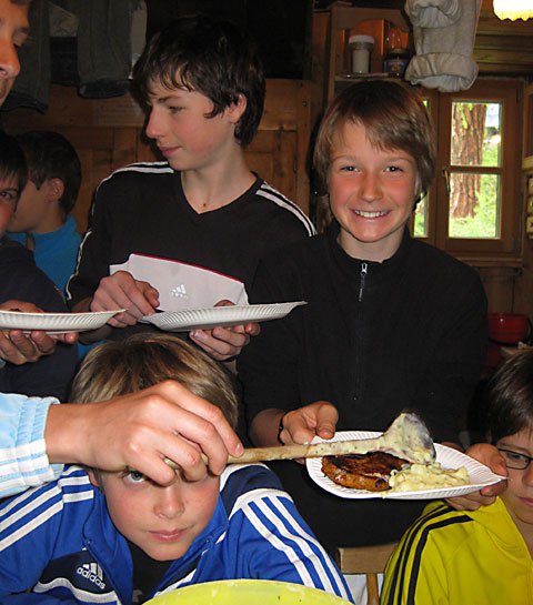 Feuerwehrjugend auf der Landecker Schihütte