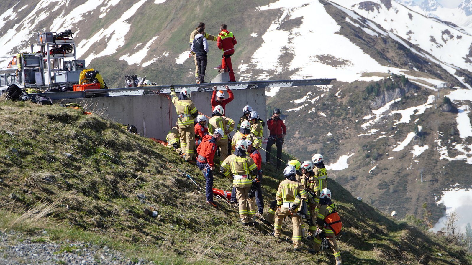 Waldbrandübung - Ischgl, (c) FF Landeck (41).JPG