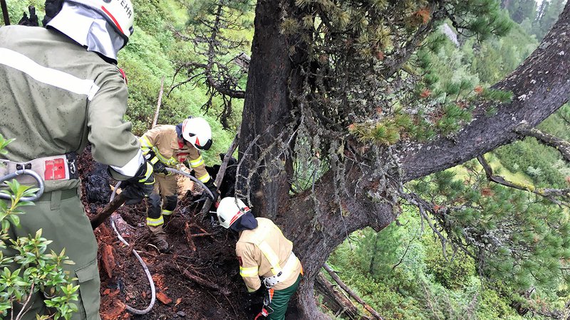 Waldbrand nach Blitzeinschlag im Kaunertal