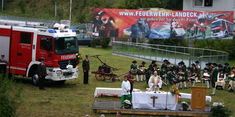 fahrzeugweihe12.jpg